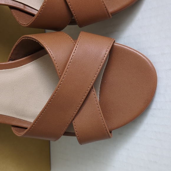 Fioni Sandals Wedge 8.5 Ankle Strap Caramel Camel EUC - Picture 3 of 9
